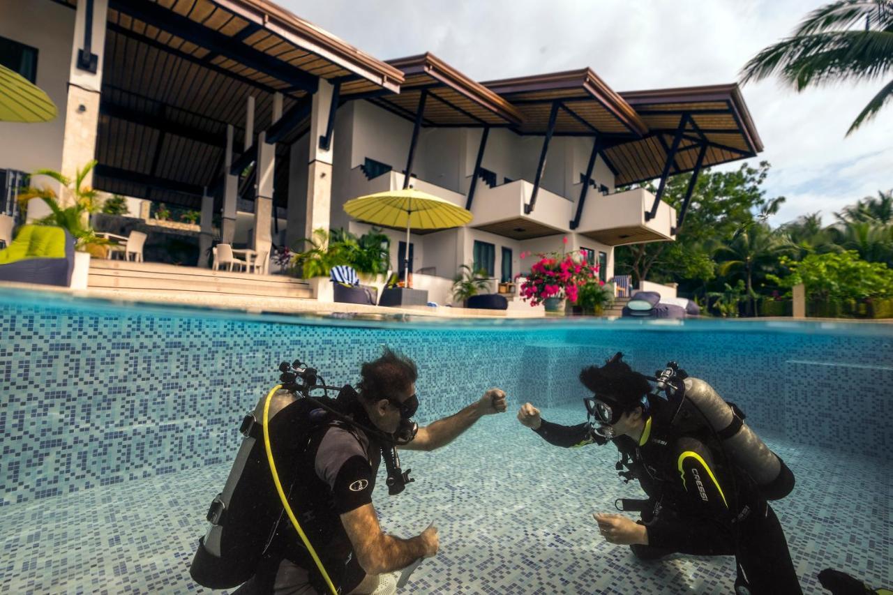 Emoha Dive Resort Santander Zewnętrze zdjęcie